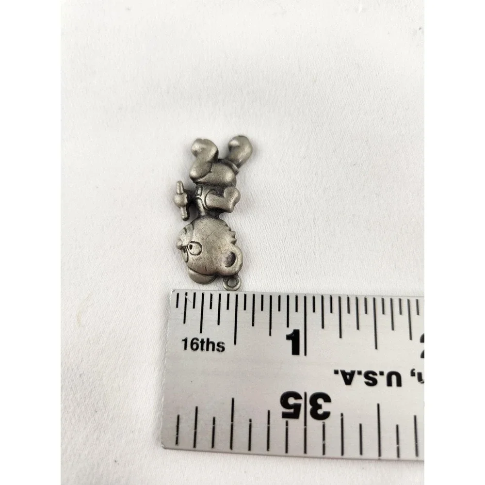 Vintage Pewter Track Bear Pendant Charm Necklace Bracelet Running Runner Baton